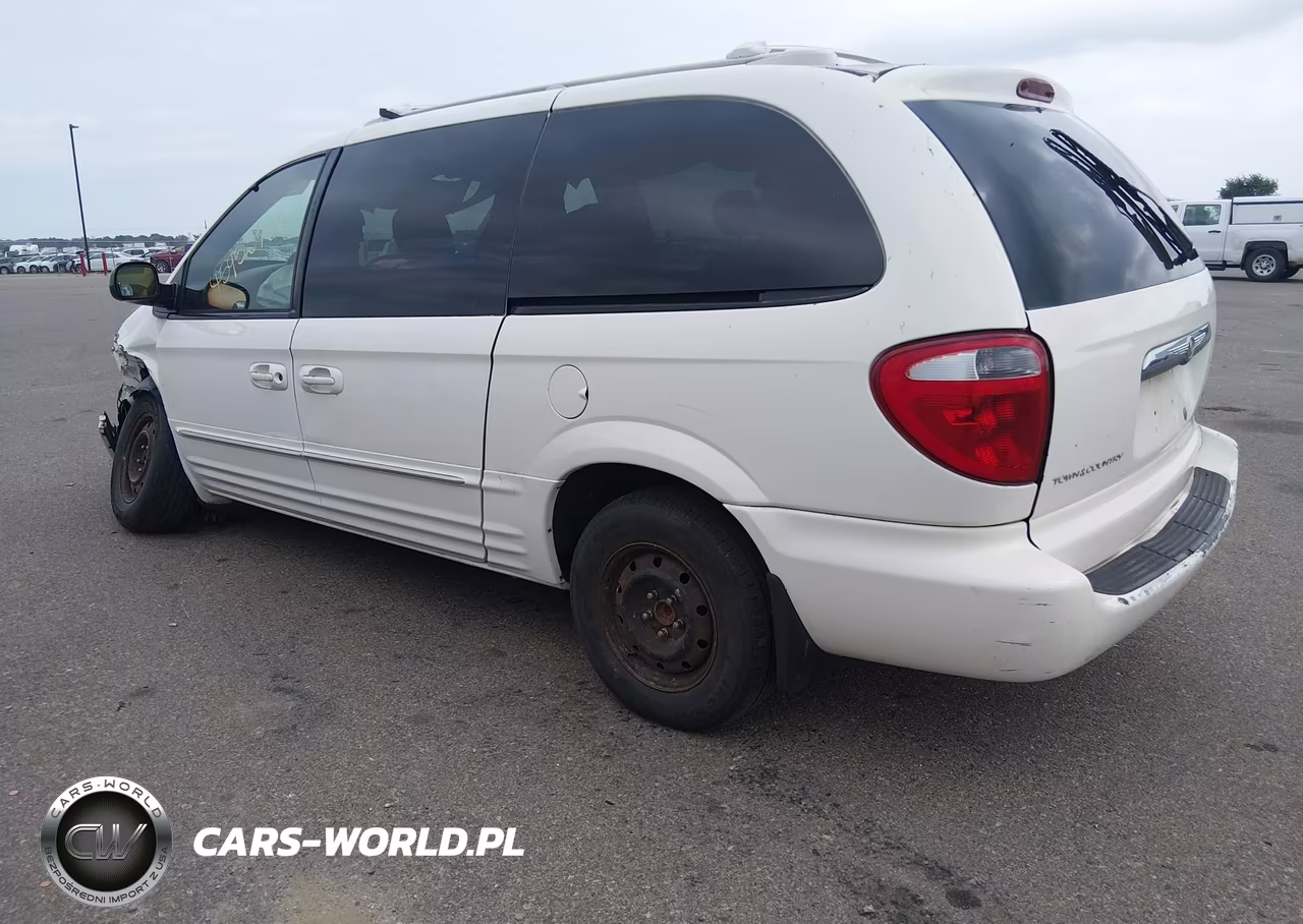2003 Chrysler Town & Country Limited VIN:2C8GP64L13R100232 - 3