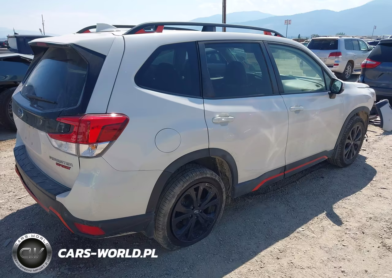 2020 Subaru Forester Sport VIN:JF2SKARC7LH593935 - 4