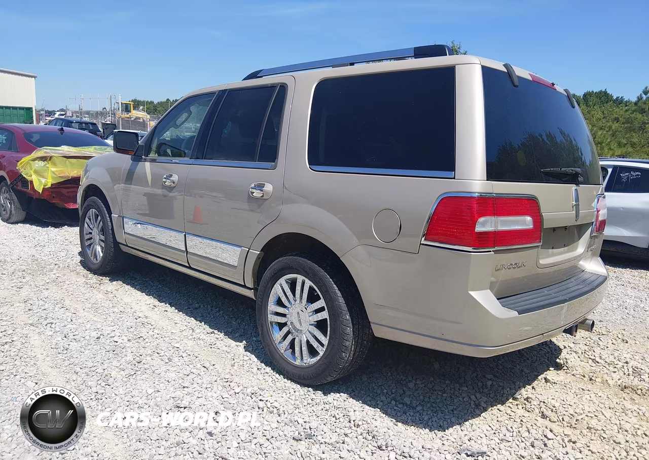 2008 Lincoln Navigator VIN:5LMFU275X8LJ07216 - 3