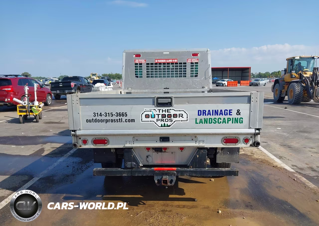 2018 Ford Transit-250 Cab VIN:1FDYR5ZM5JKA92686 - 16