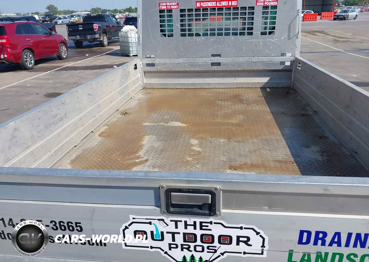 2018 Ford Transit-250 Cab VIN:1FDYR5ZM5JKA92686 - 17