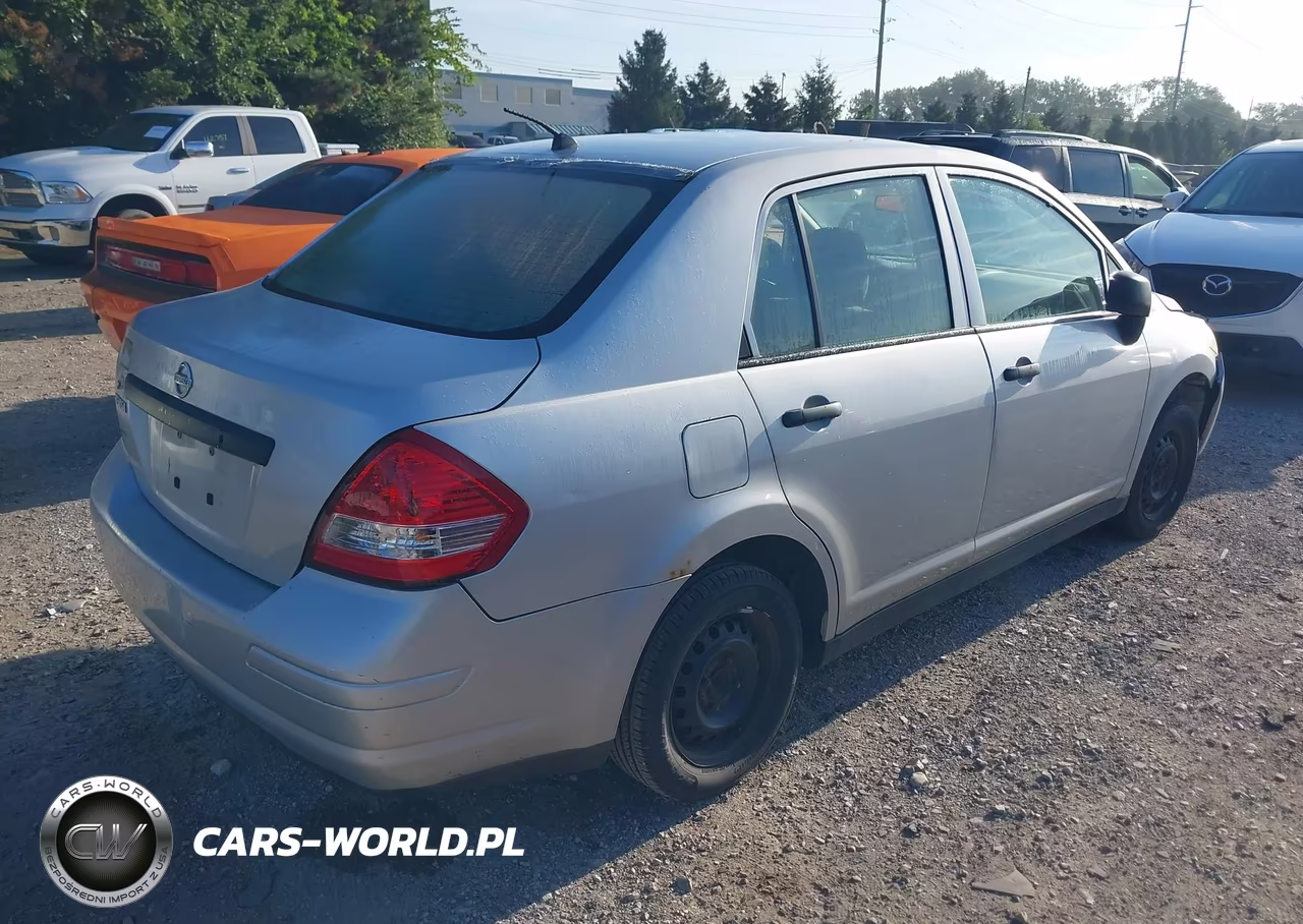 2009 Nissan Versa 1.6 VIN:3N1CC11E79L431944 - 4
