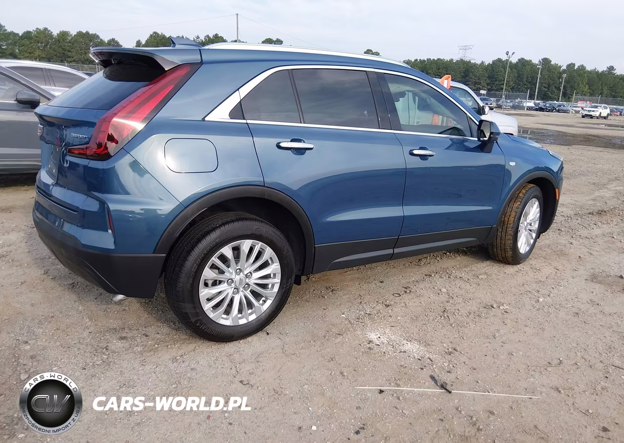 2024 Cadillac Xt4 Fwd Luxury VIN:1GYAZAR46RF198500 - 4