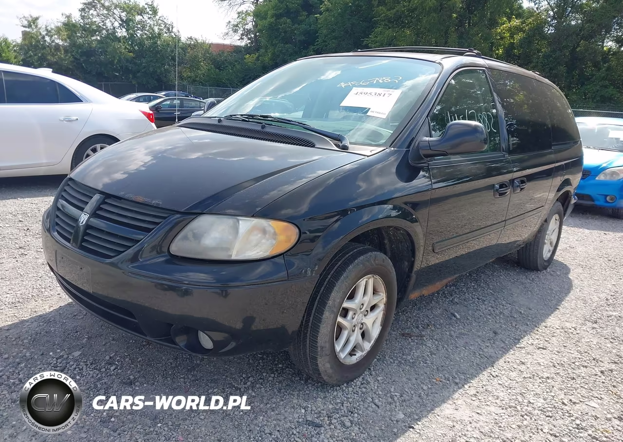 2005 Dodge Grand Caravan Sxt VIN:2D4GP44L15R393626 - 2