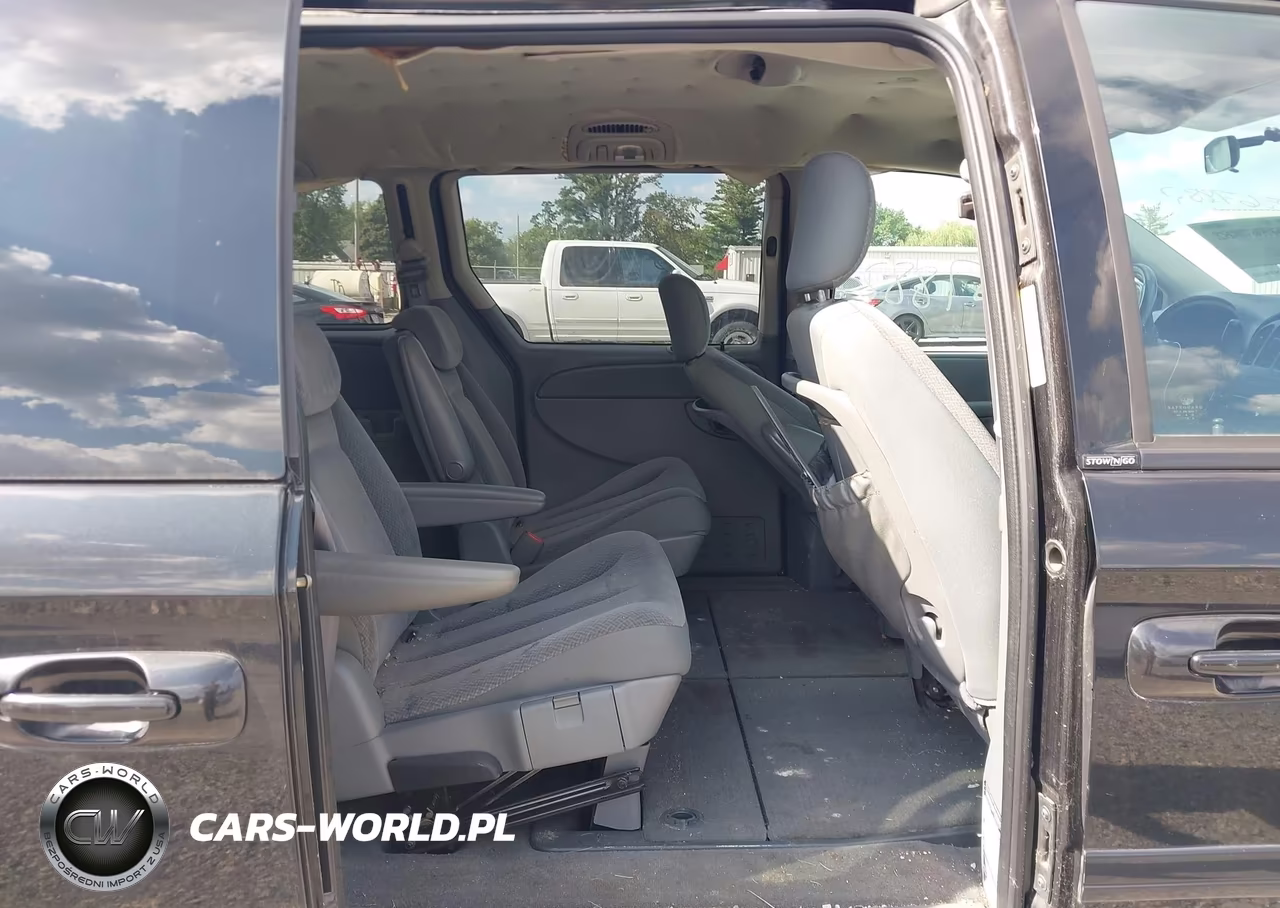 2005 Dodge Grand Caravan Sxt VIN:2D4GP44L15R393626 - 8