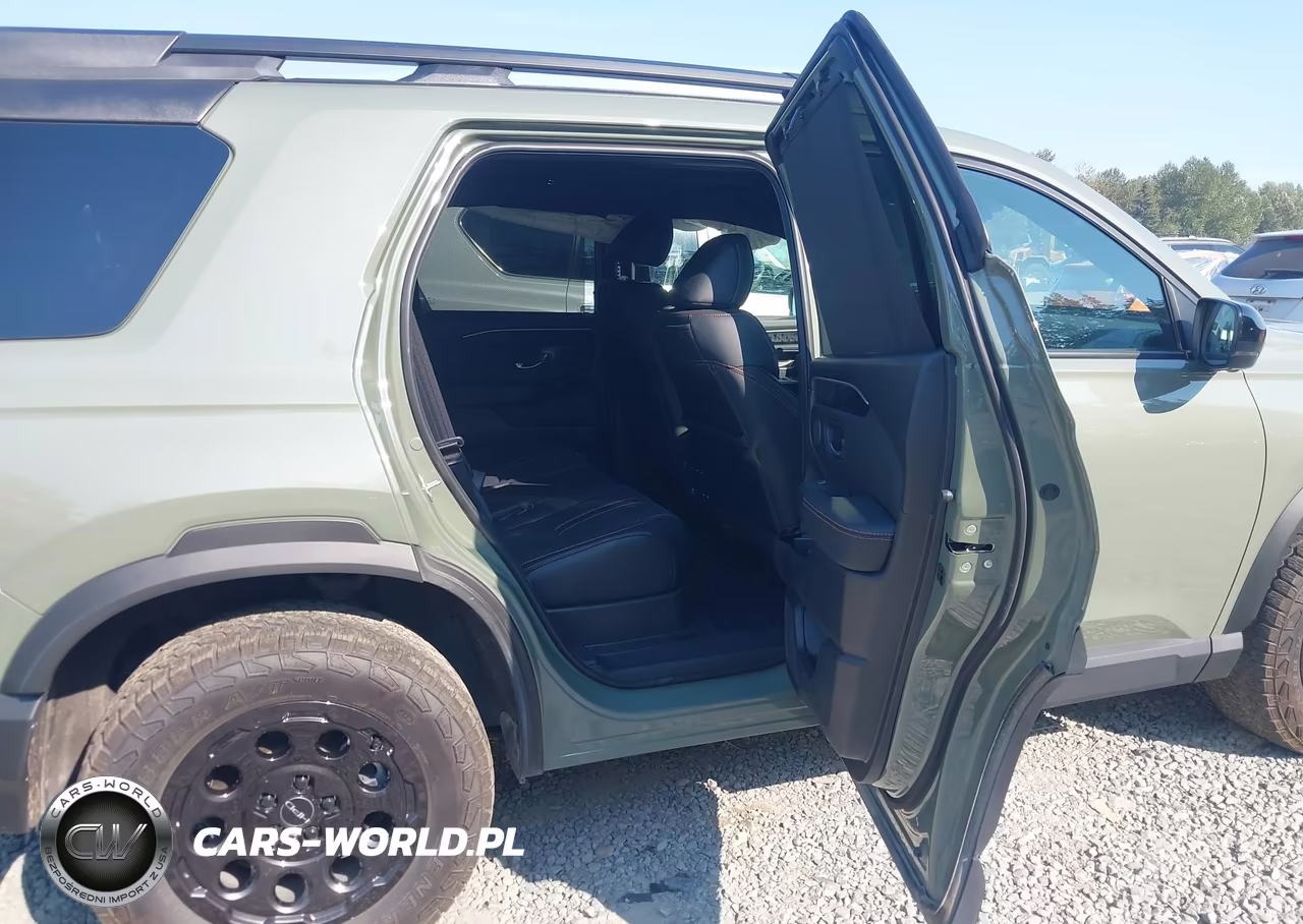 2026 Honda Passport Awd Trailsport Elite-Awd Trailsport Elite Blackout VIN:5FNYF9H8XTB054802 - 8