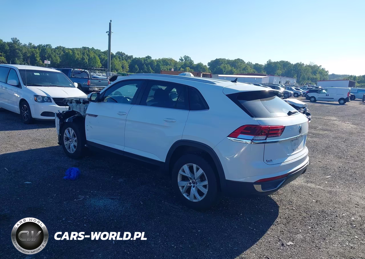 2020 Volkswagen Atlas Cross Sport 2.0T S VIN:1V2GC2CA1LC202143 - 3