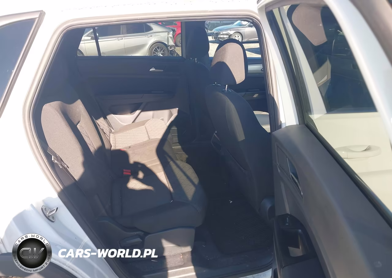 2020 Volkswagen Atlas Cross Sport 2.0T S VIN:1V2GC2CA1LC202143 - 8