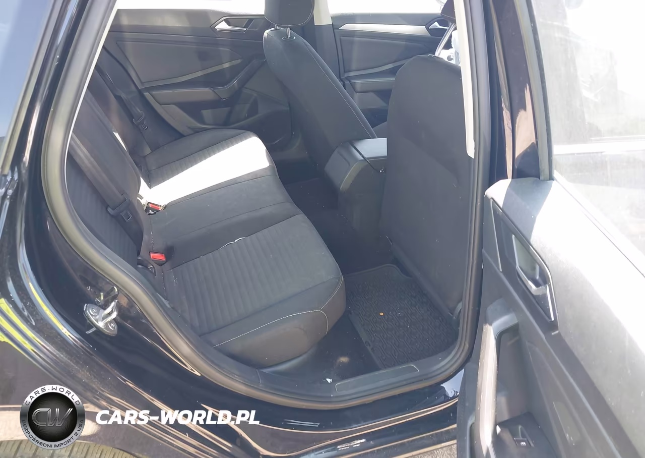 2024 Volkswagen Jetta 1.5T S VIN:3VW5M7BU1RM102613 - 8
