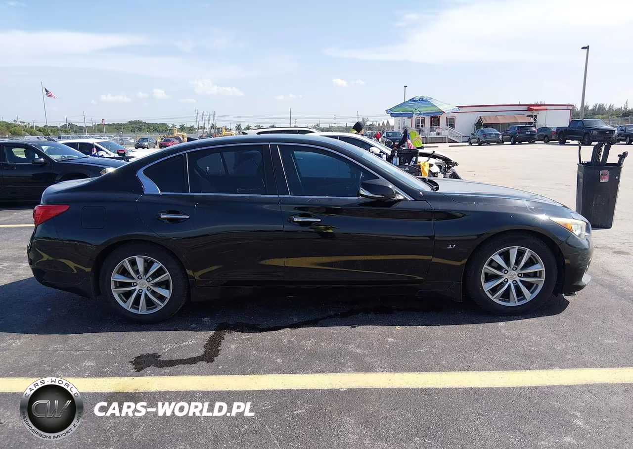 2015 Infiniti Q50 VIN:JN1BV7AP0FM352885 - 14