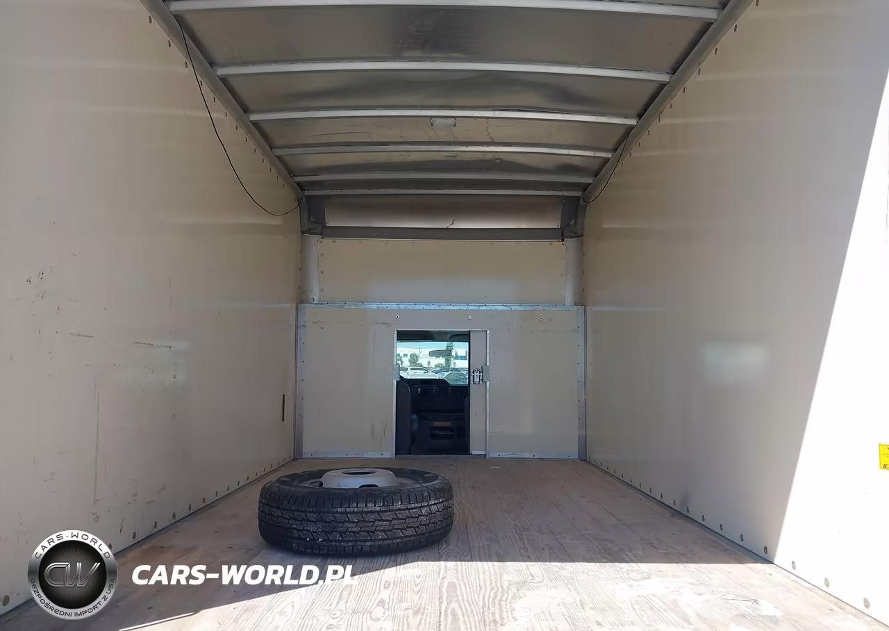 2013 Ford E-450 Cutaway VIN:1FDXE4FL0DDB26460 - 12
