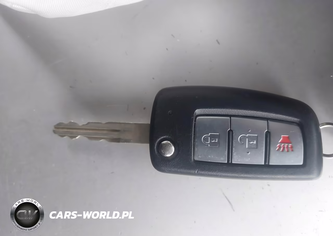 2018 Nissan Rogue Sport S VIN:JN1BJ1CR6JW264010 - 11