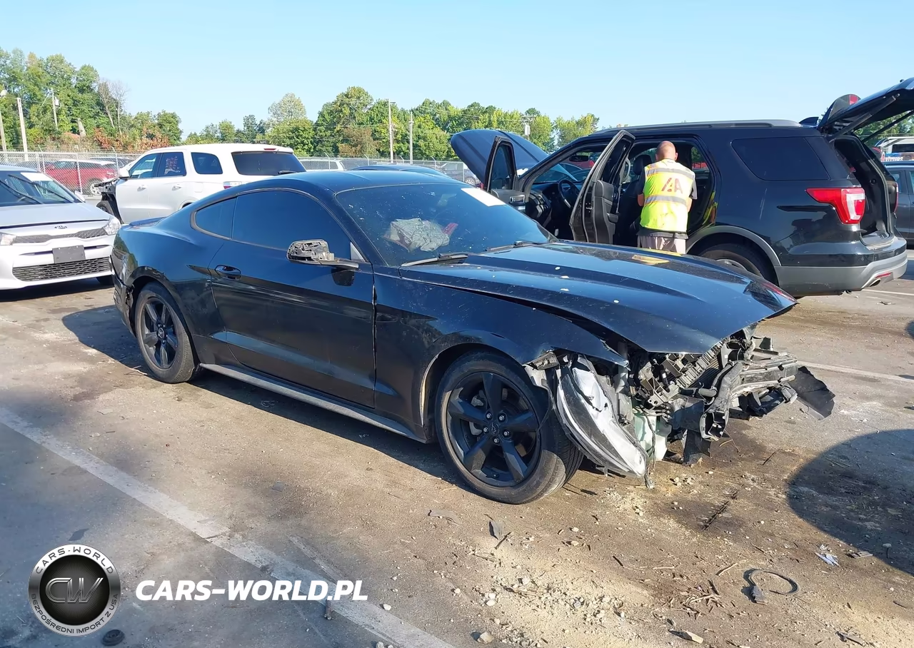 2015 Ford Mustang V6
