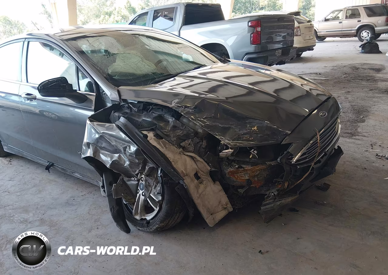 2018 Ford Fusion Hybrid S VIN:3FA6P0UU5JR122590 - 6