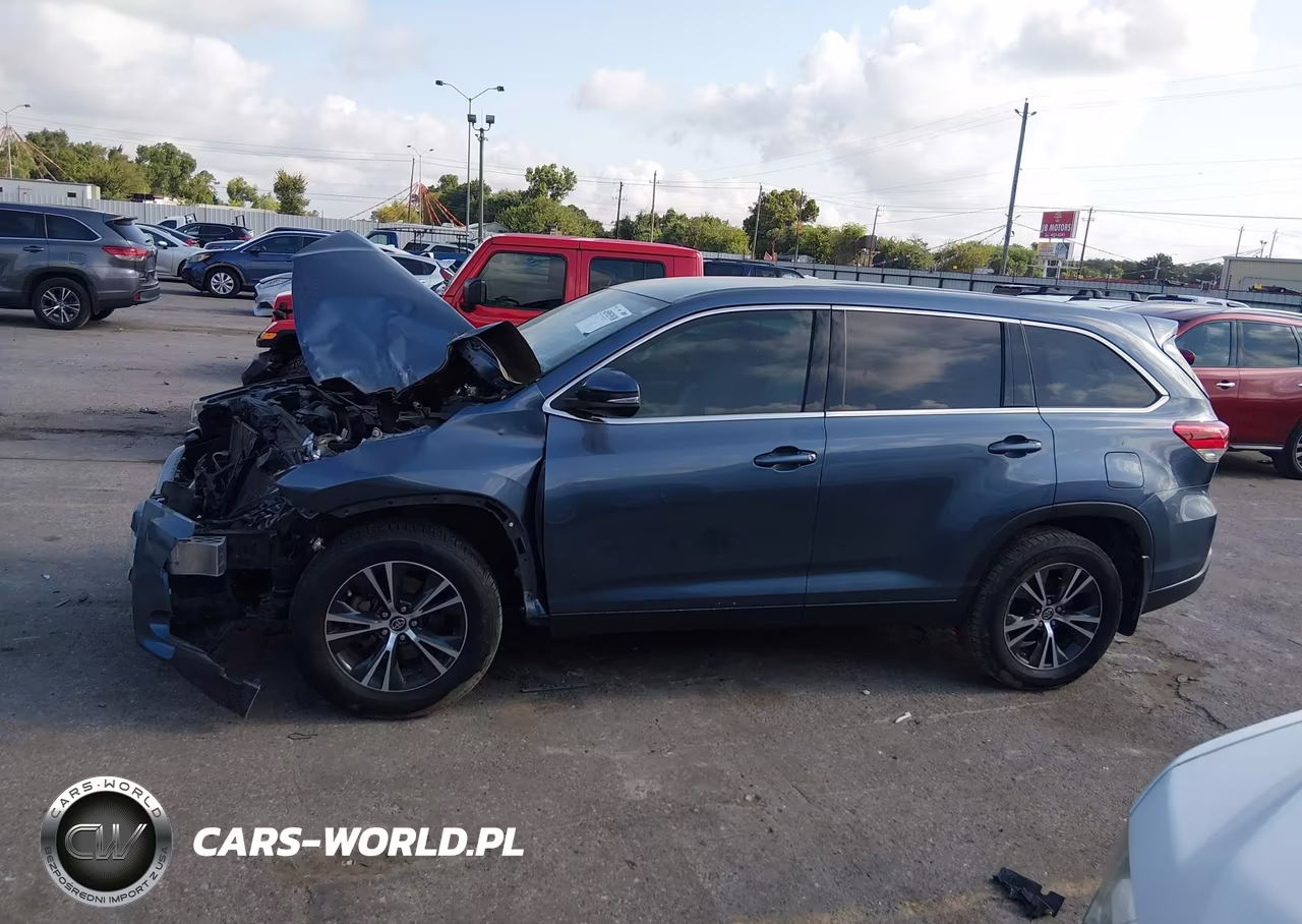 2019 Toyota Highlander Le VIN:5TDZARFH1KS044238 - 14