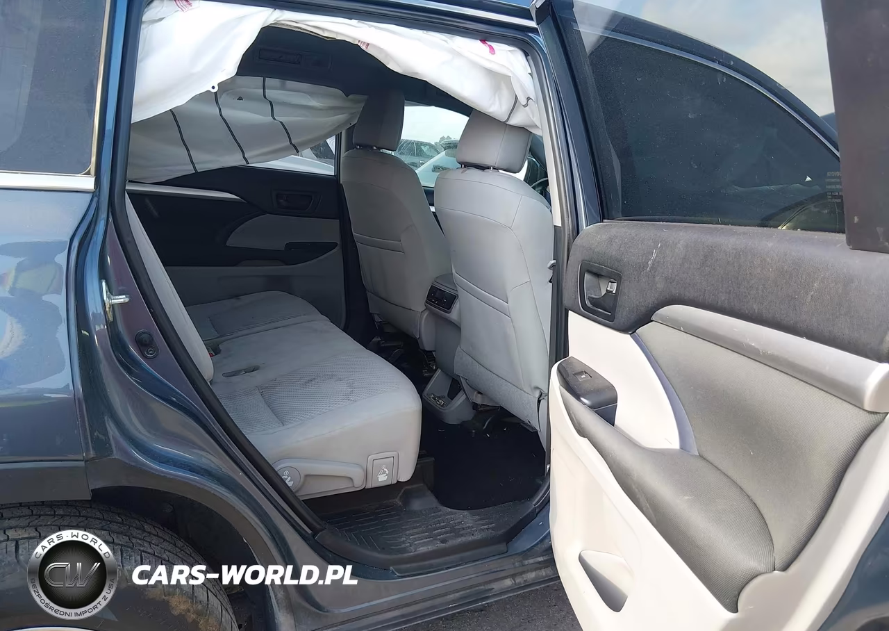 2019 Toyota Highlander Le VIN:5TDZARFH1KS044238 - 8