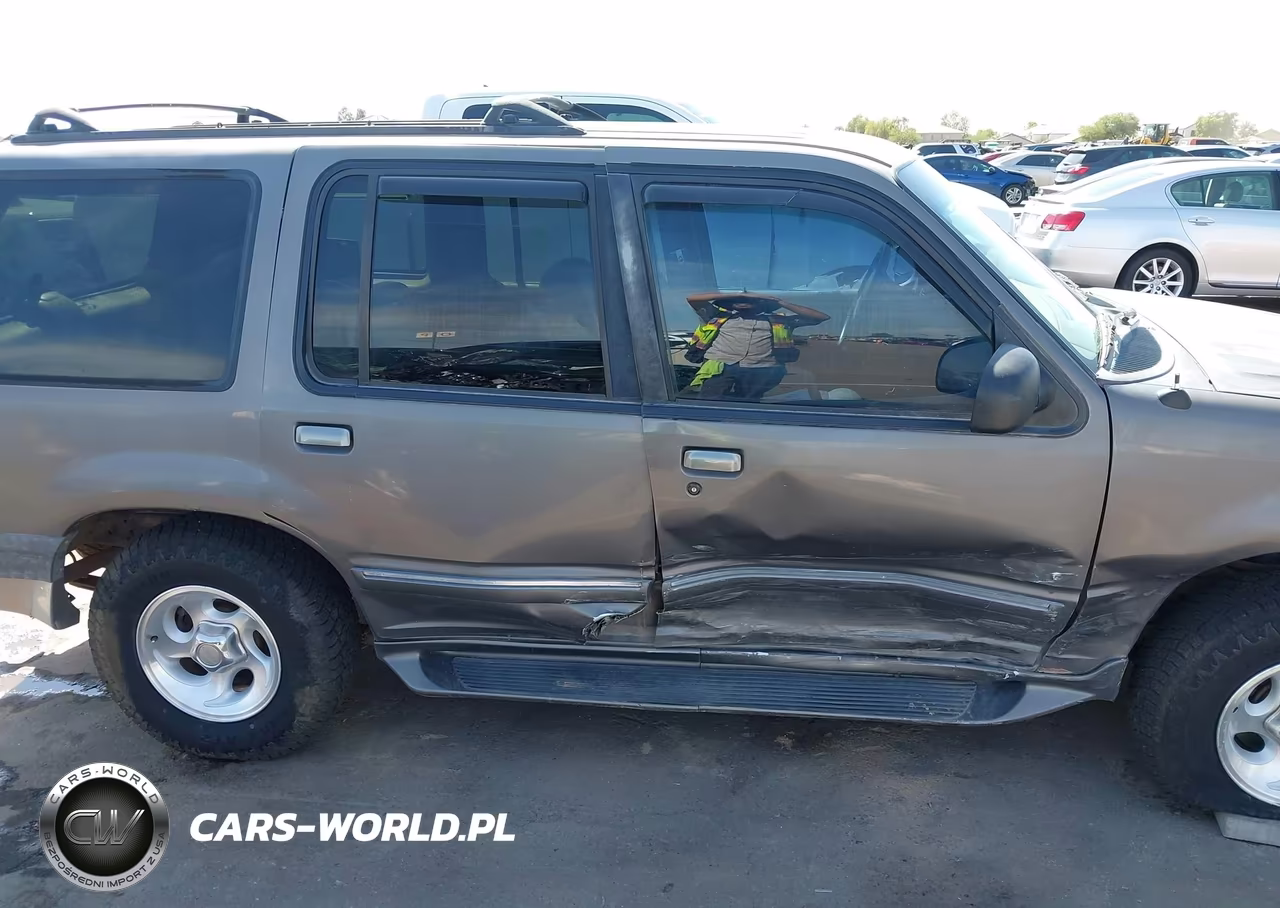 1999 Ford Explorer Eddie Bauer-Limited-Xlt VIN:1FMZU34E8XZA91488 - 13