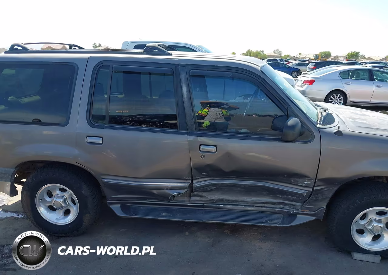 1999 Ford Explorer Eddie Bauer-Limited-Xlt VIN:1FMZU34E8XZA91488 - 6