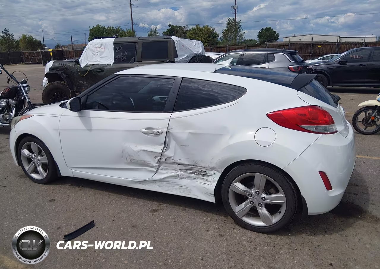 2012 Hyundai Veloster Base W-Gray VIN:KMHTC6AD4CU064172 - 14