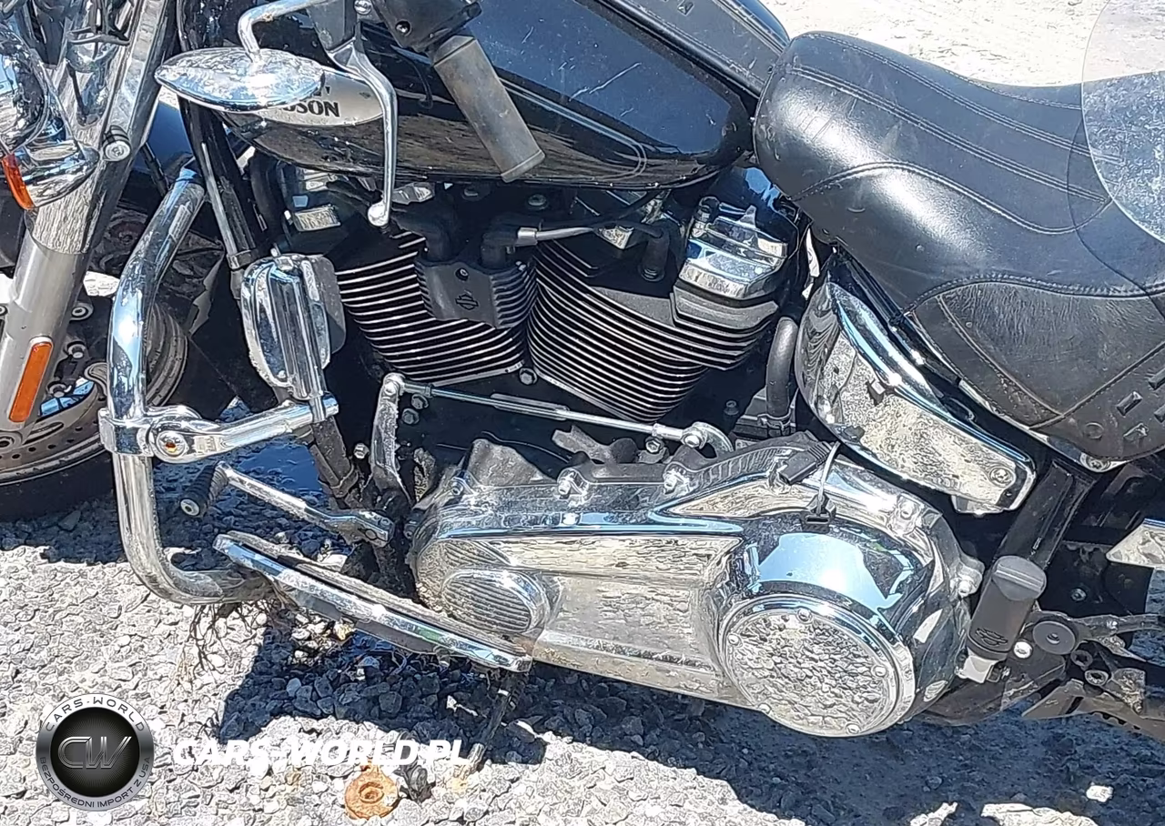 2021 Harley-Davidson Flhc VIN:1HD1YAJ1XMB052061 - 9