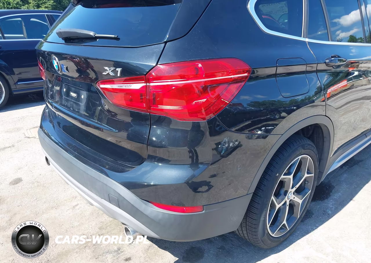 2018 BMW X1 xDrive28I VIN:WBXHT3C3XJ5F89425 - 6