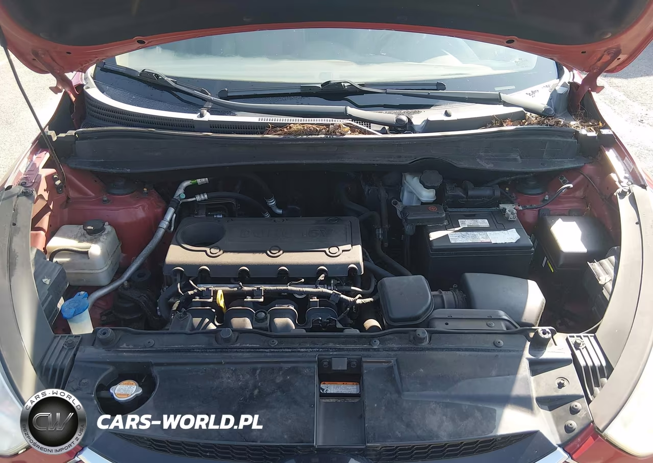 2012 Hyundai Tucson Limited VIN:KM8JUCAC8CU545424 - 10
