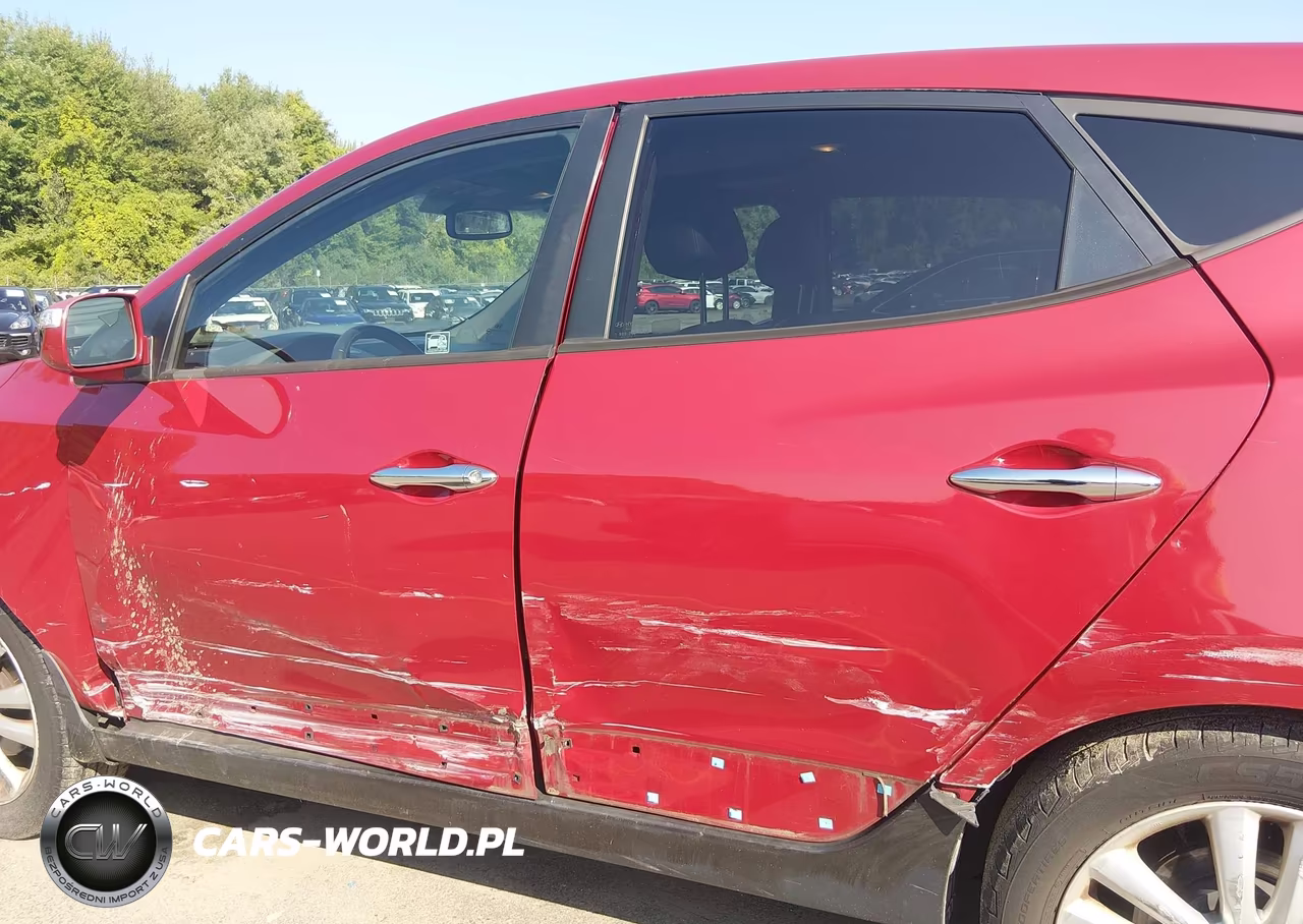 2012 Hyundai Tucson Limited VIN:KM8JUCAC8CU545424 - 6
