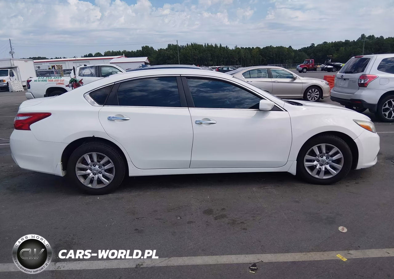 2017 Nissan Altima 2.5 S VIN:1N4AL3AP6HC263473 - 13