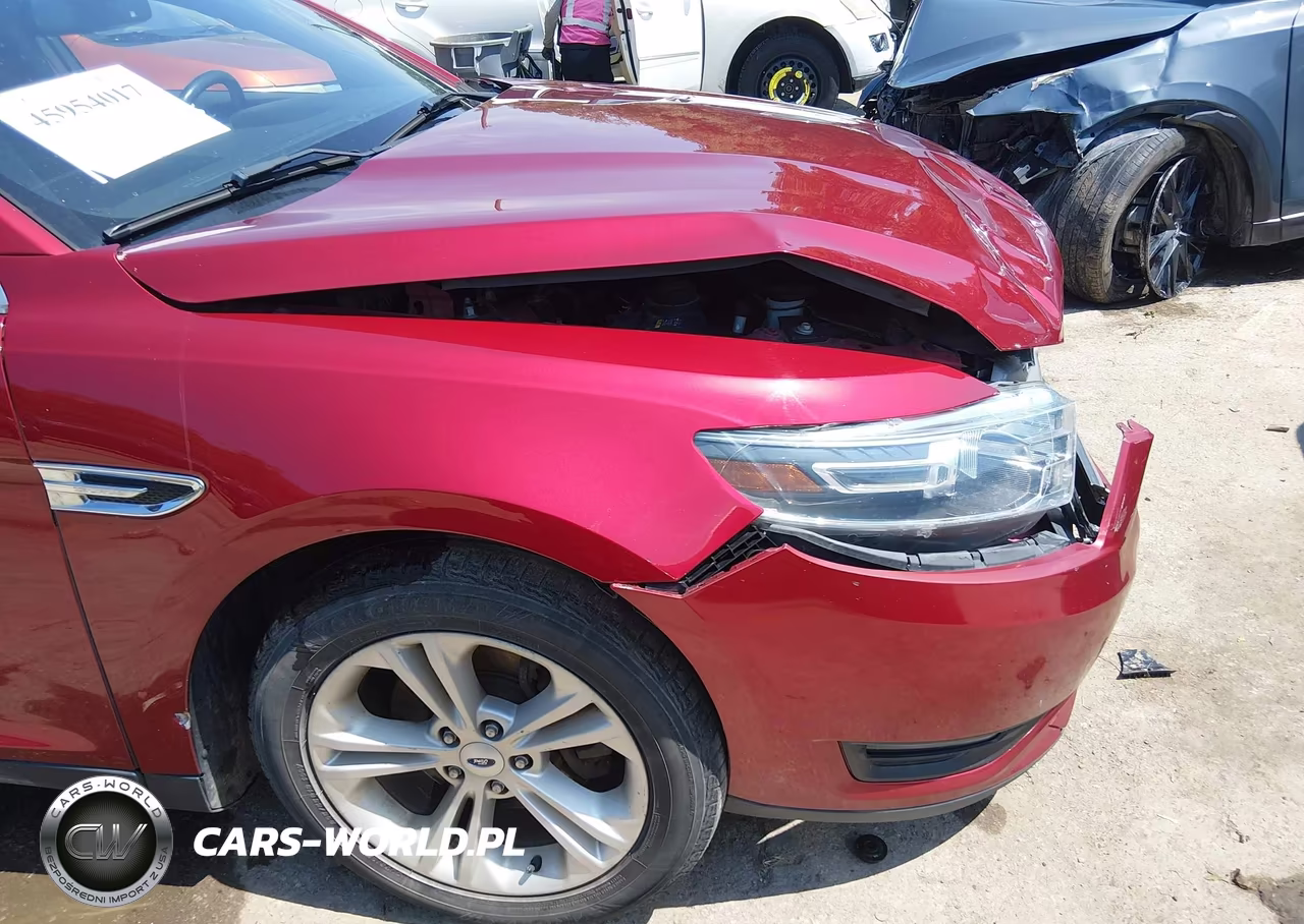 2016 Ford Taurus Sel VIN:1FAHP2E89GG150303 - 17