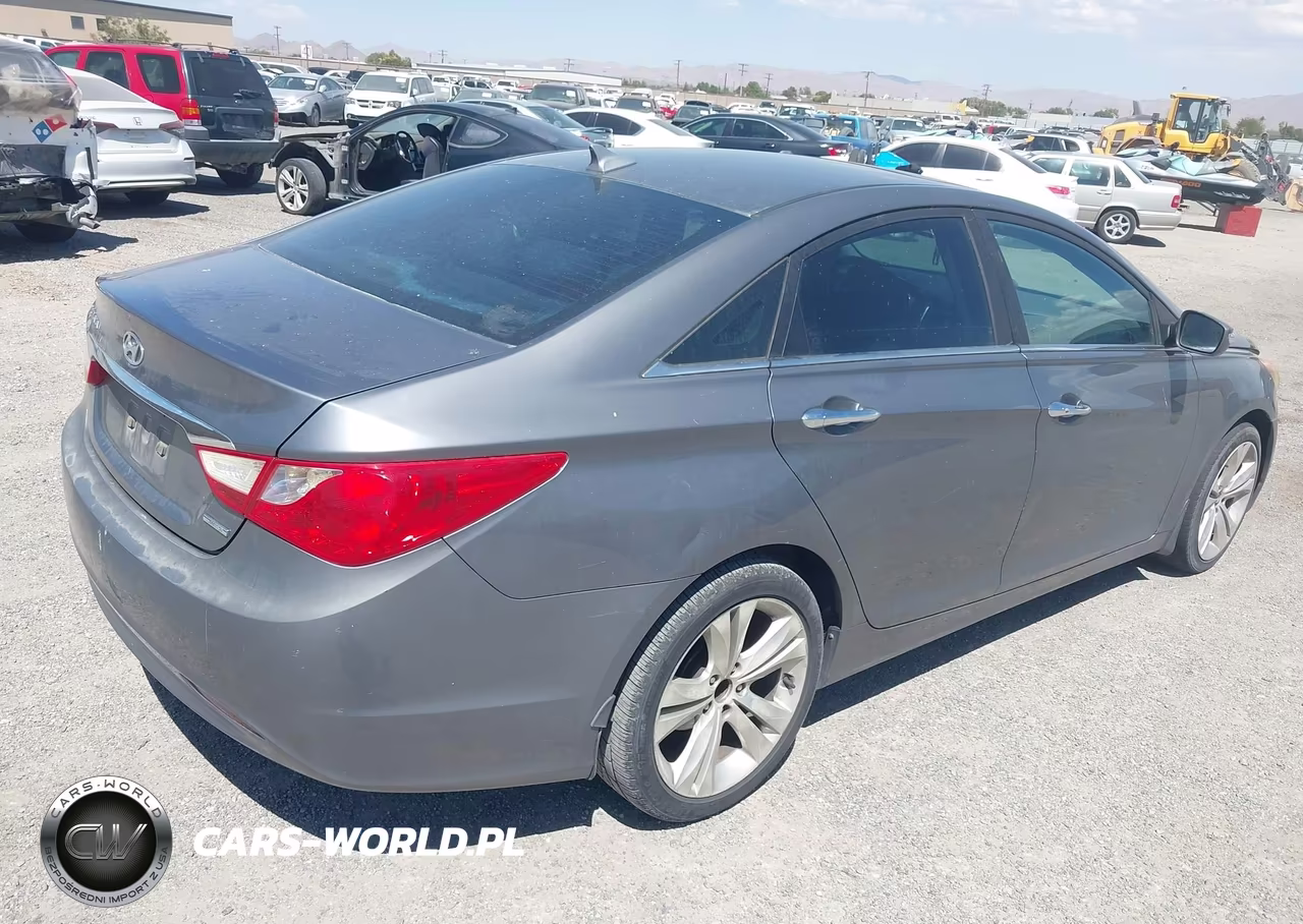 2011 Hyundai Sonata Limited VIN:5NPEC4AC5BH233603 - 4