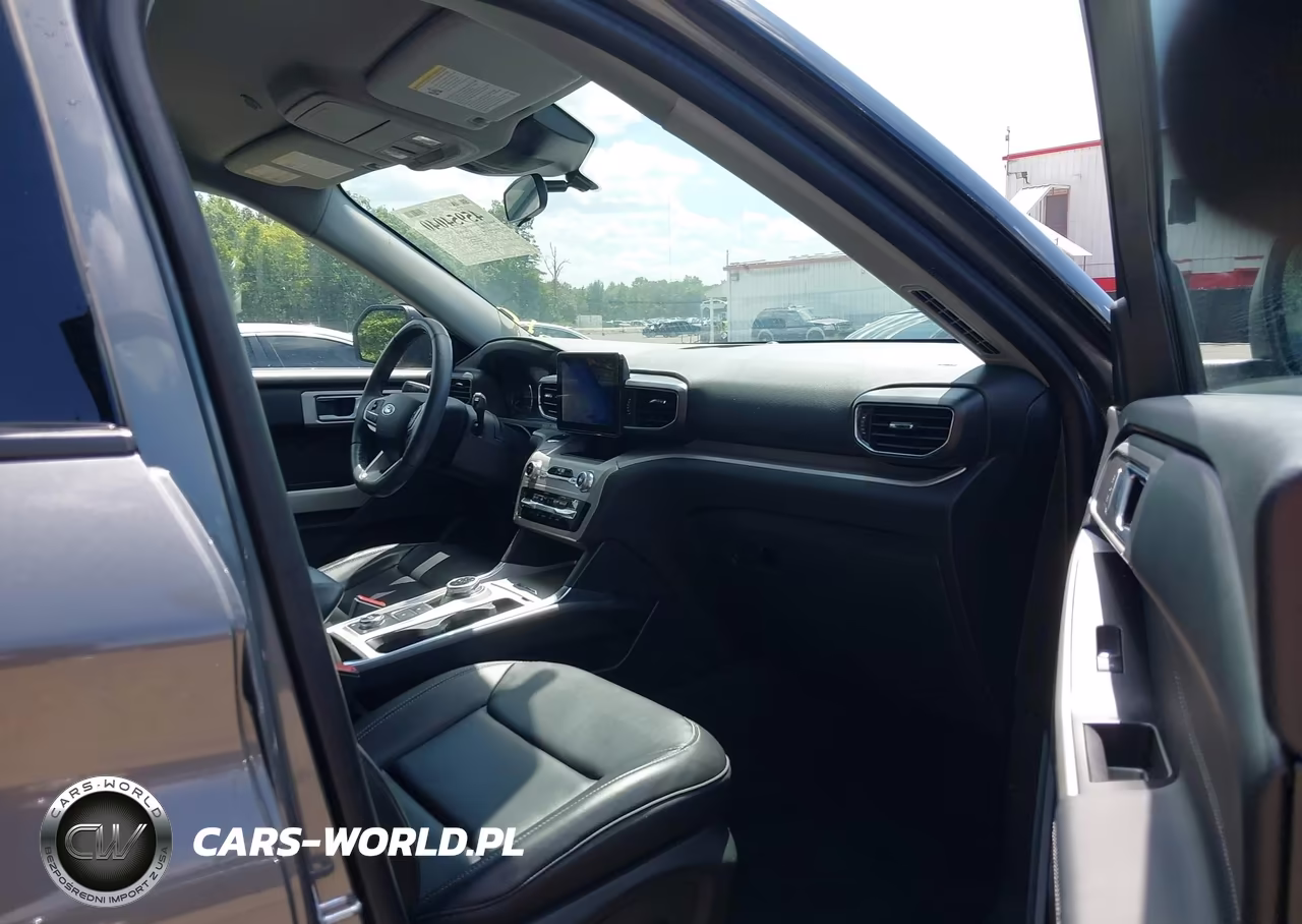 2023 Ford Explorer Xlt VIN:1FMSK8DH0PGC36386 - 5