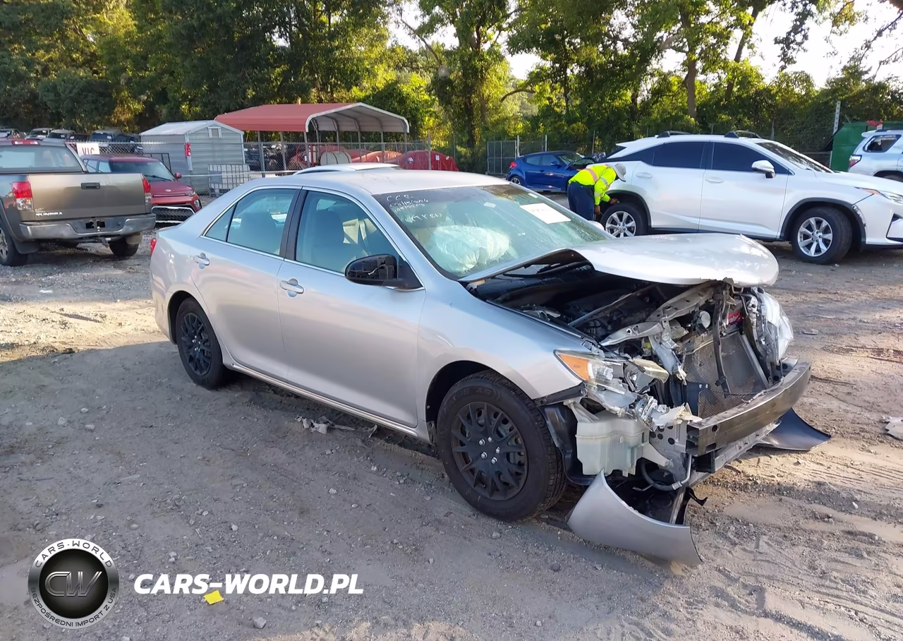 2014 Toyota Camry Le
