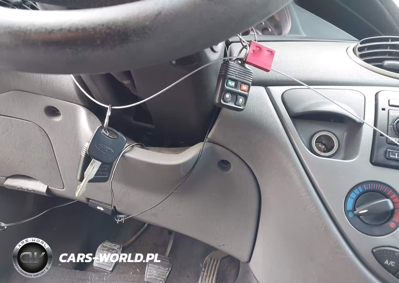 2003 Ford Focus Zx3 VIN:3FAFP31333R125259 - 11