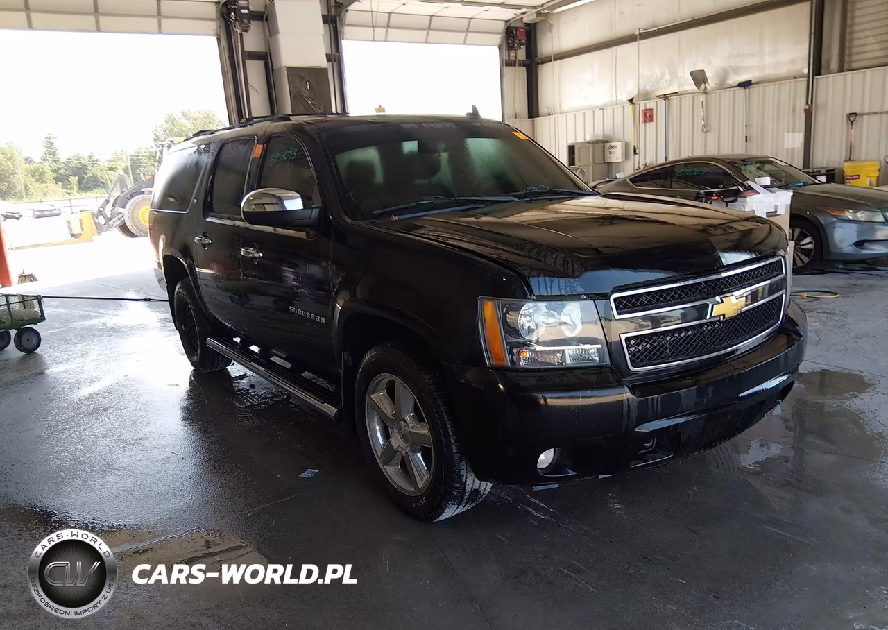 2013 Chevrolet Suburban Lt
