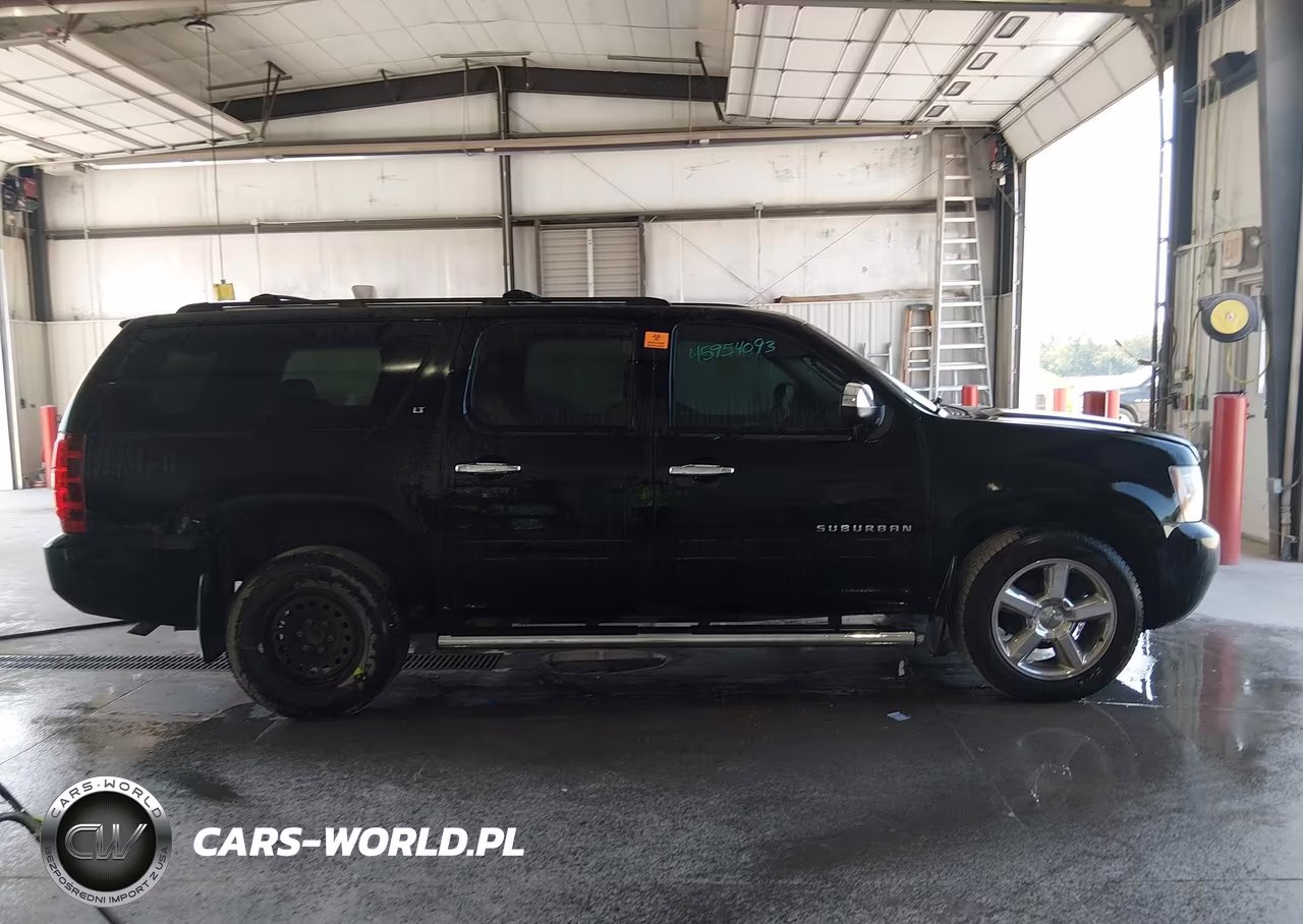 2013 Chevrolet Suburban Lt VIN:1GNSKJE77DR259012 - 12