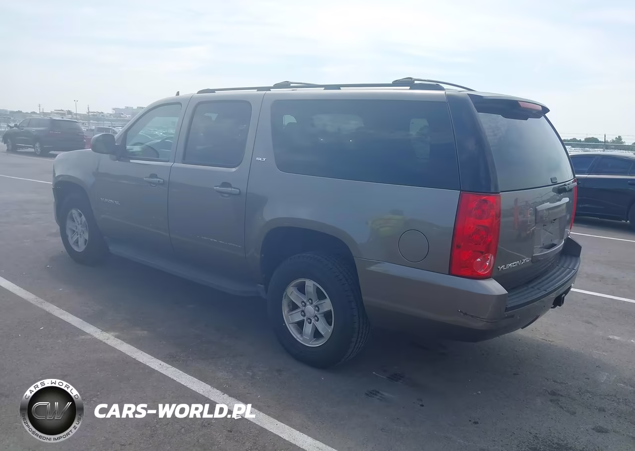 2013 GMC Yukon Xl 1500 Slt VIN:1GKS2KE71DR138172 - 3