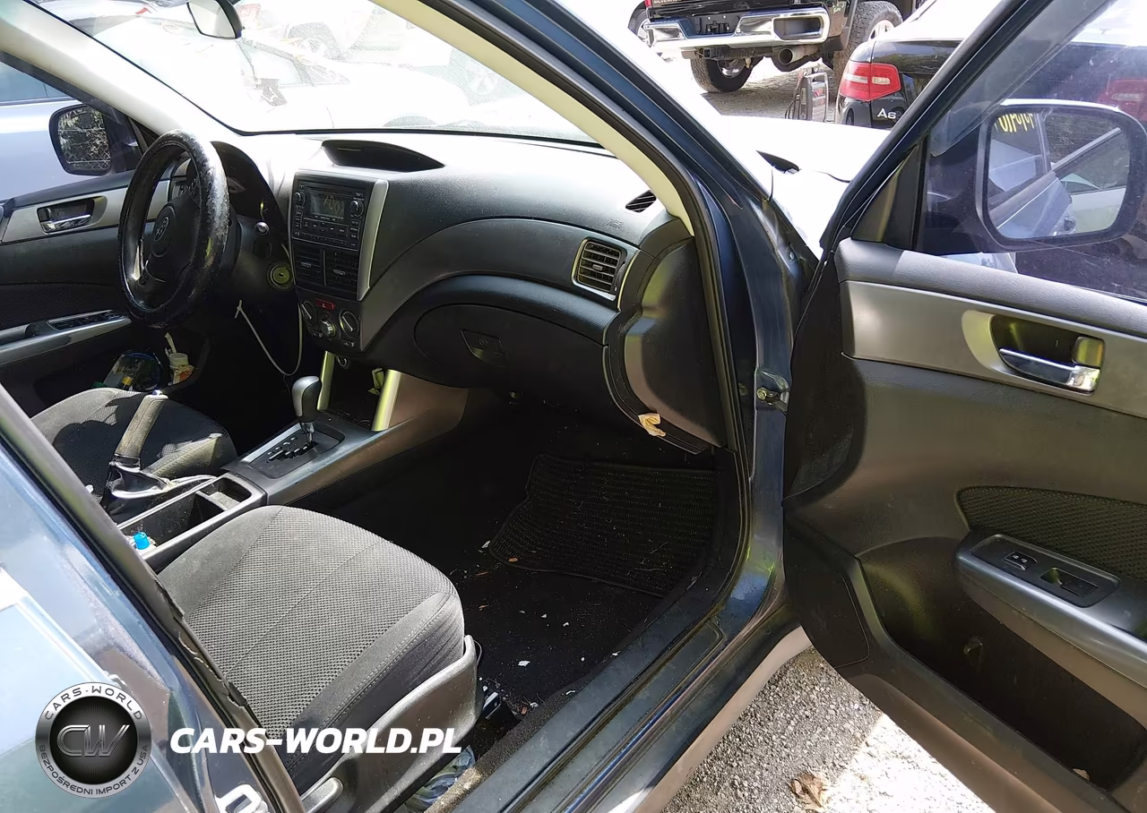 2011 Subaru Forester 2.5X Premium VIN:JF2SHADC0BH727527 - 5