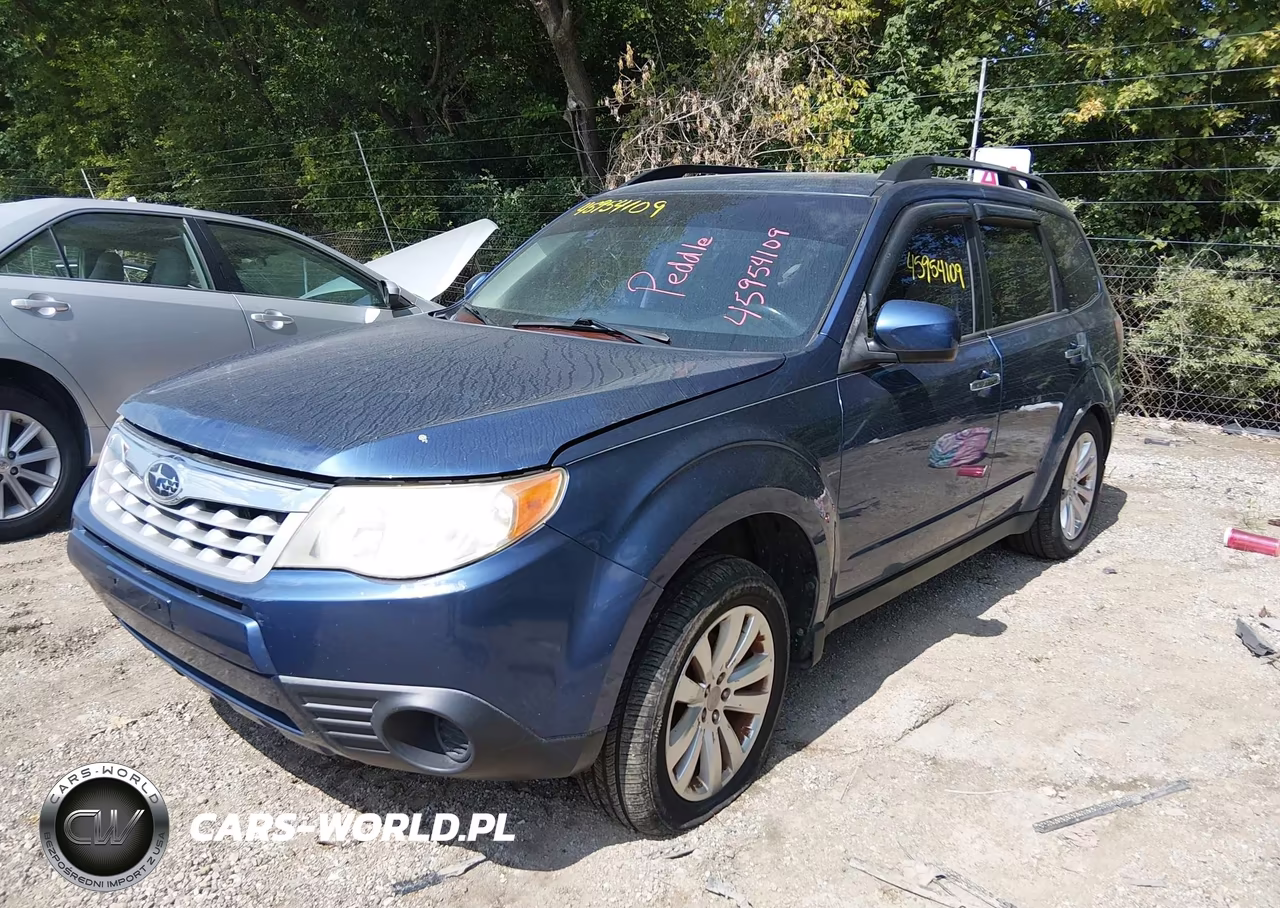 2011 Subaru Forester 2.5X Premium VIN:JF2SHADC0BH727527 - 6