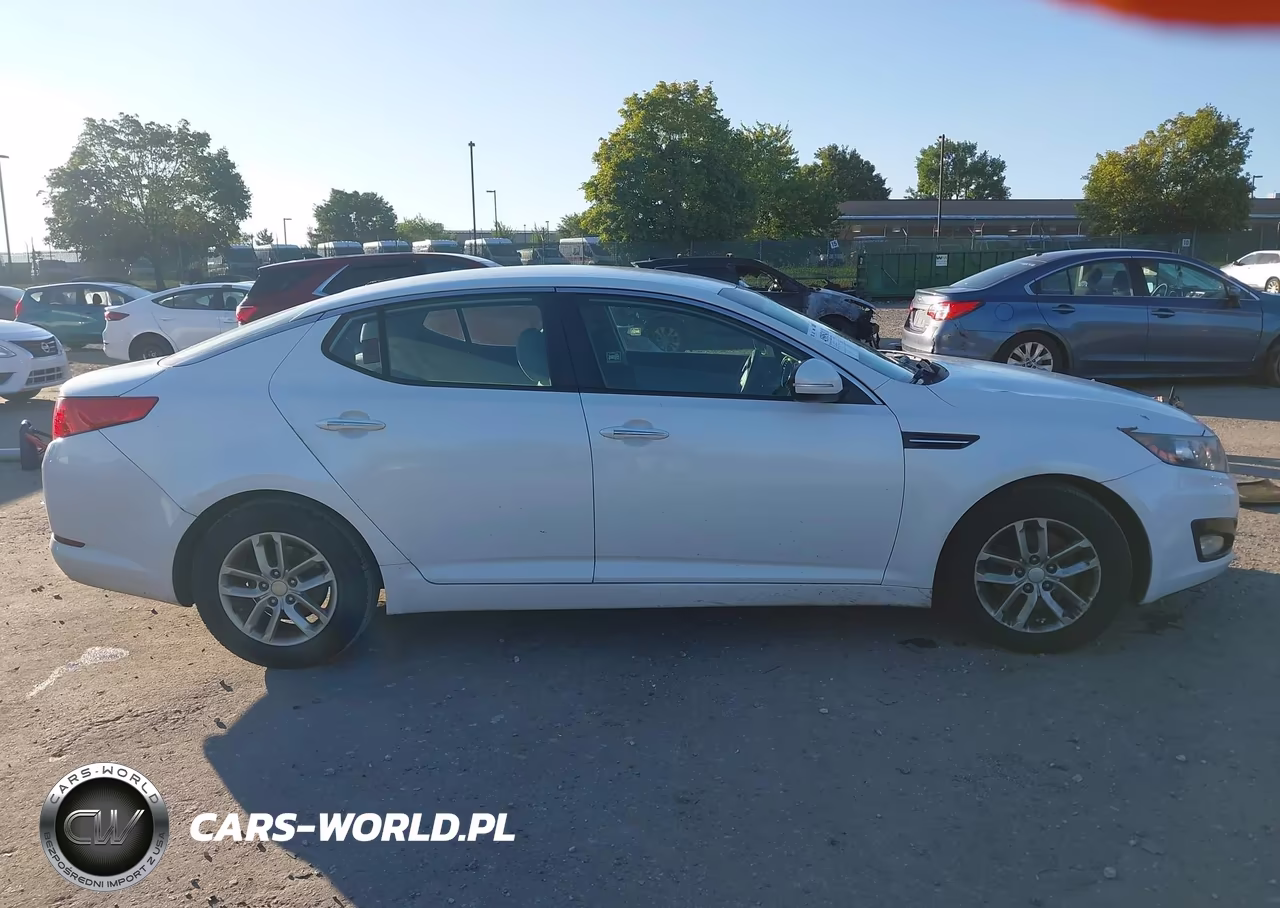 2012 Kia Optima Lx VIN:5XXGM4A73CG072206 - 13