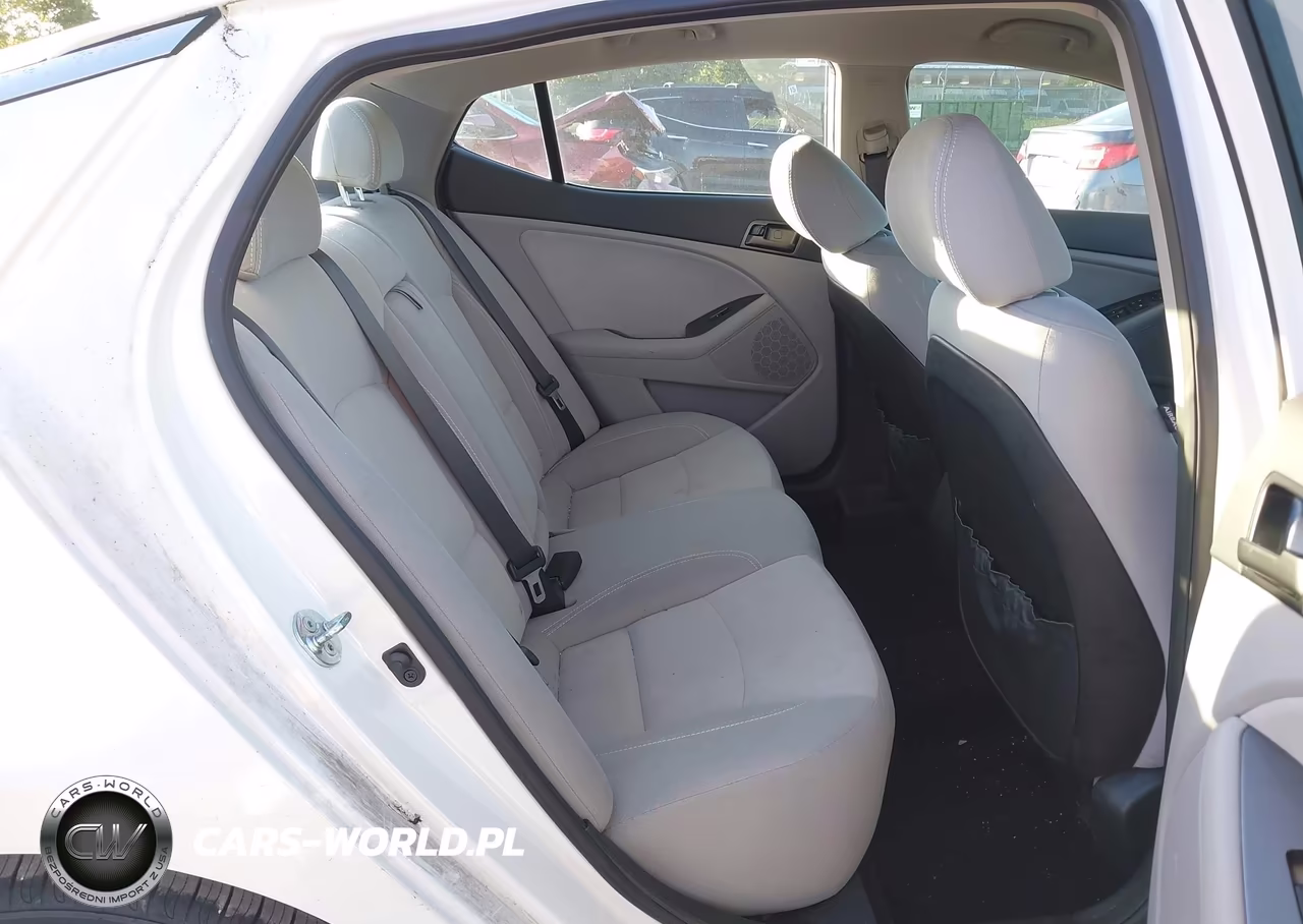 2012 Kia Optima Lx VIN:5XXGM4A73CG072206 - 8