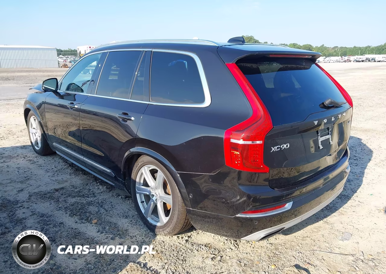 2016 Volvo Xc90 T6 First Edition VIN:YV4A22PN8G1004147 - 3