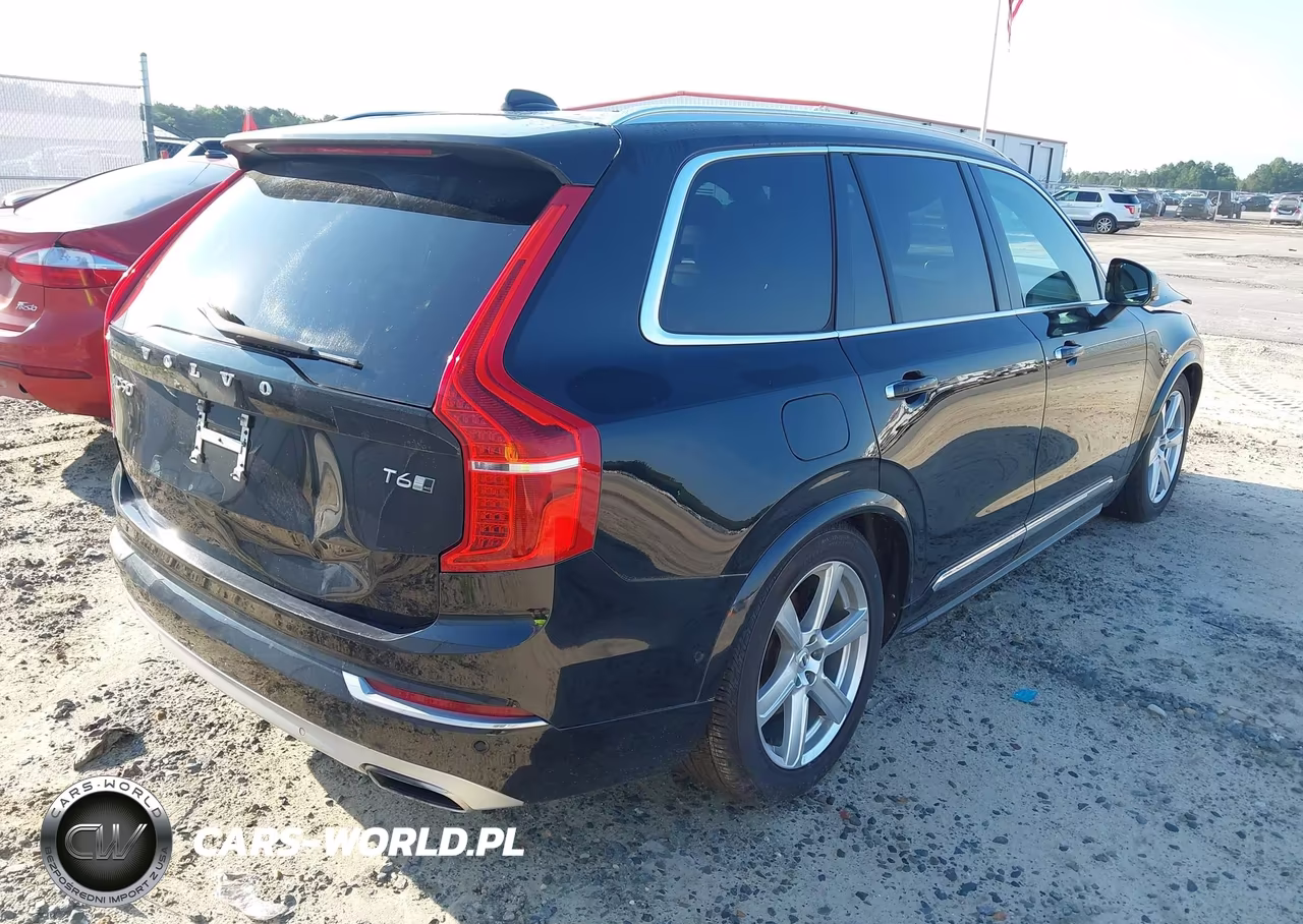2016 Volvo Xc90 T6 First Edition VIN:YV4A22PN8G1004147 - 4