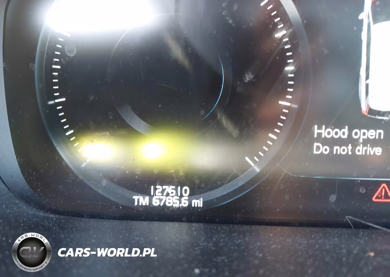 2016 Volvo Xc90 T6 First Edition VIN:YV4A22PN8G1004147 - 7