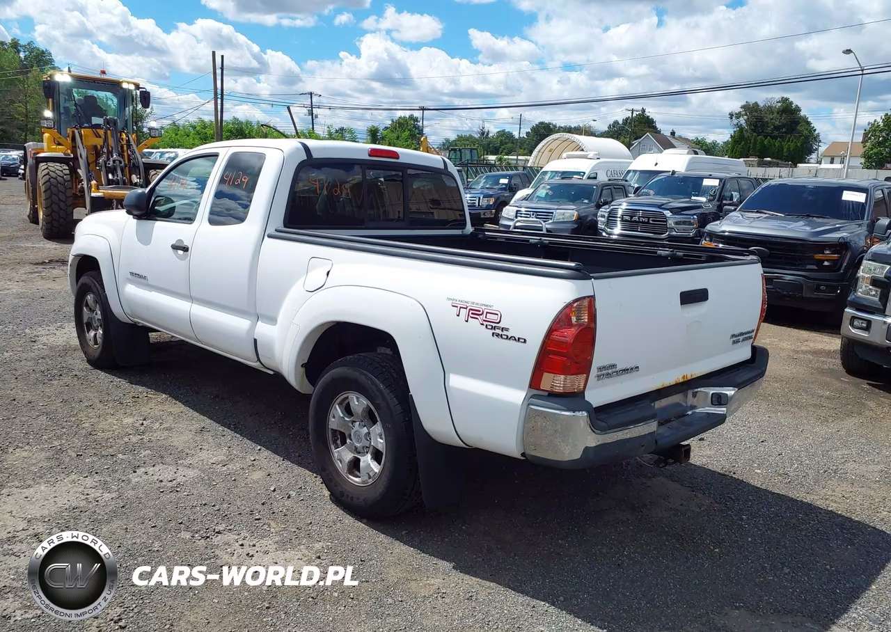 2007 Toyota Tacoma Prerunner V6 VIN:5TETU62N07Z352888 - 3