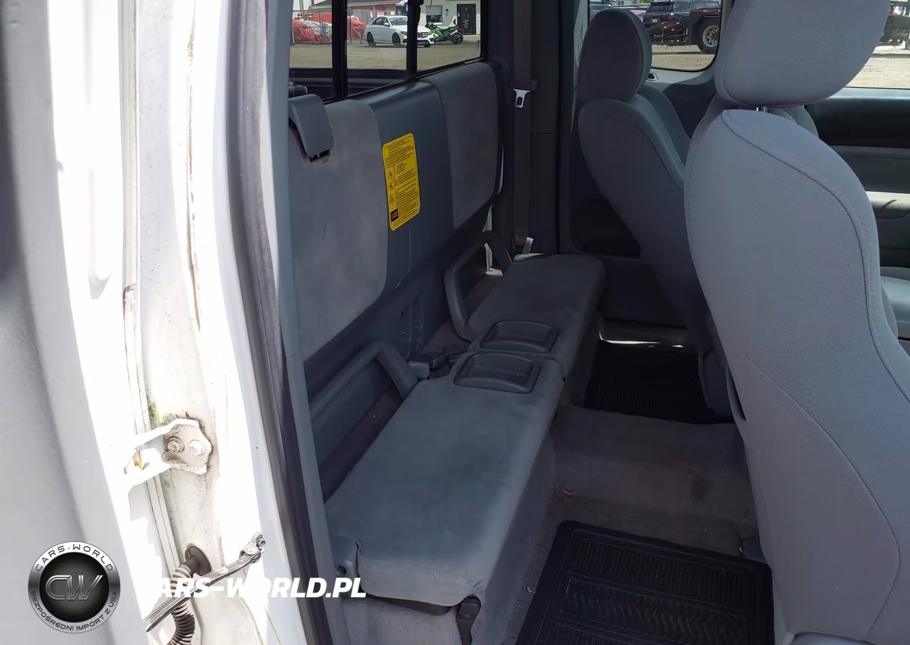 2007 Toyota Tacoma Prerunner V6 VIN:5TETU62N07Z352888 - 8