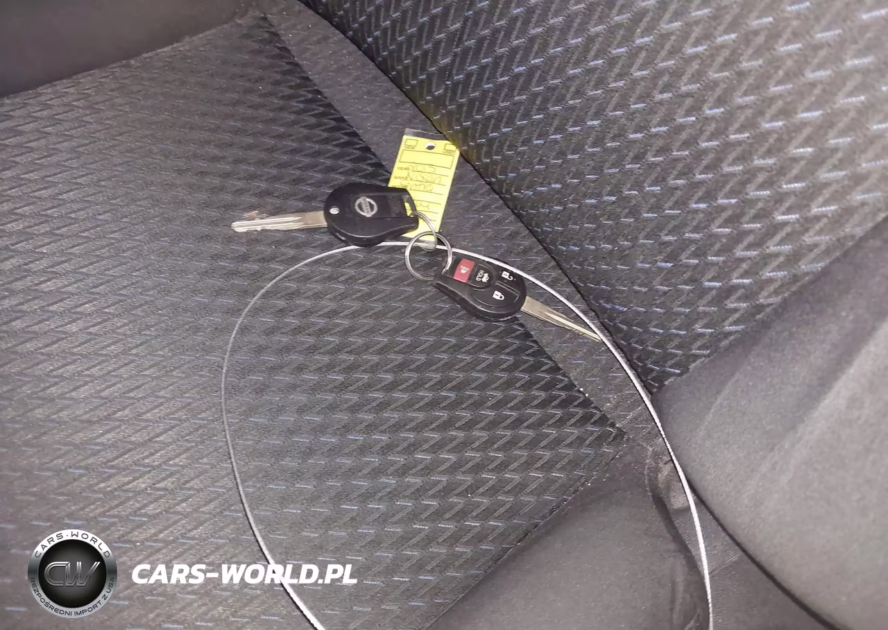 2013 Nissan Sentra Sr VIN:3N1AB7AP8DL777301 - 11