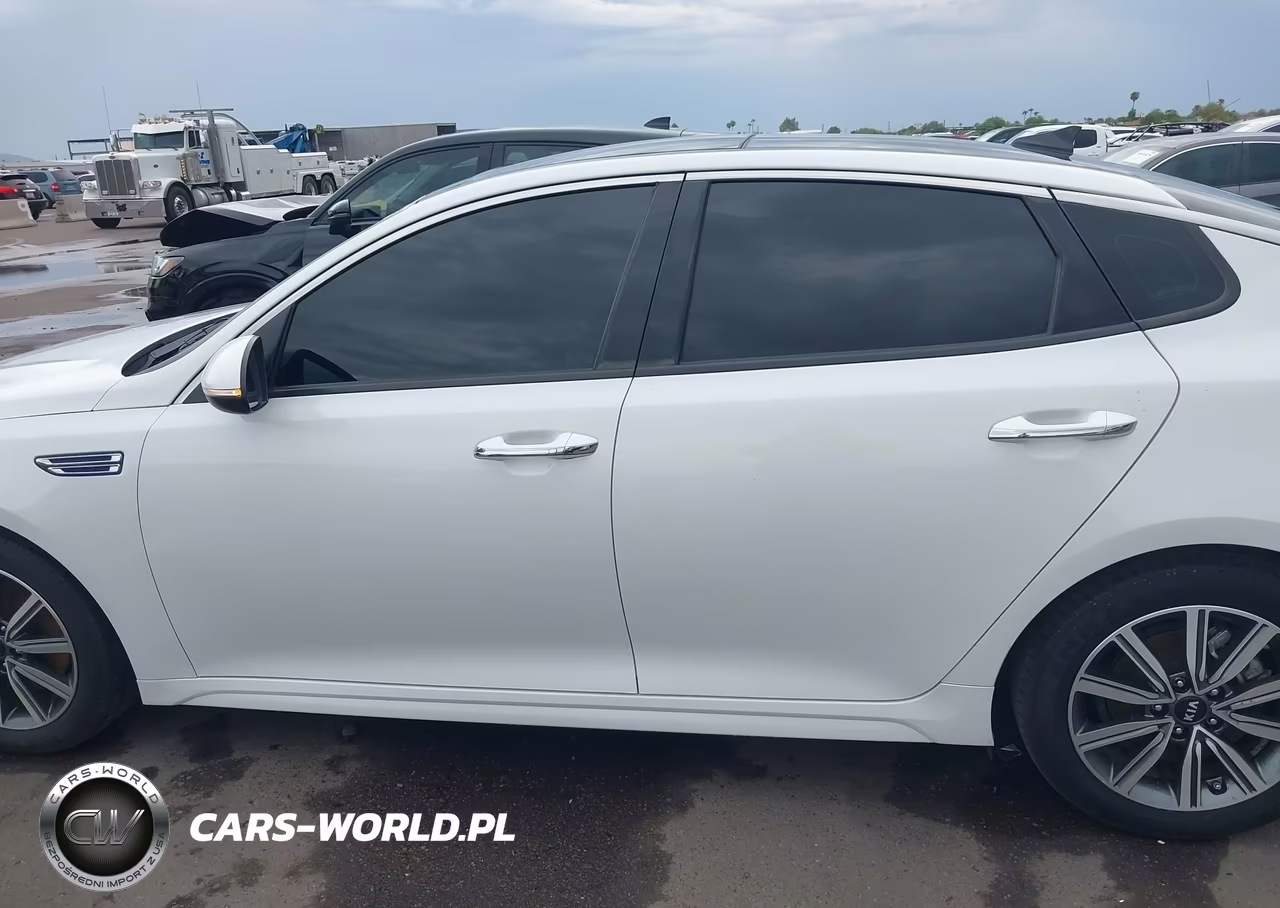 2020 Kia Optima Ex Premium VIN:5XXGU4L12LG422918 - 15