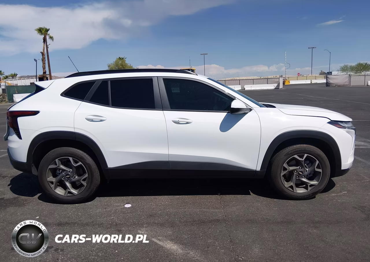 2025 Chevrolet Trax Fwd Lt VIN:KL77LHEP4SC327638 - 13