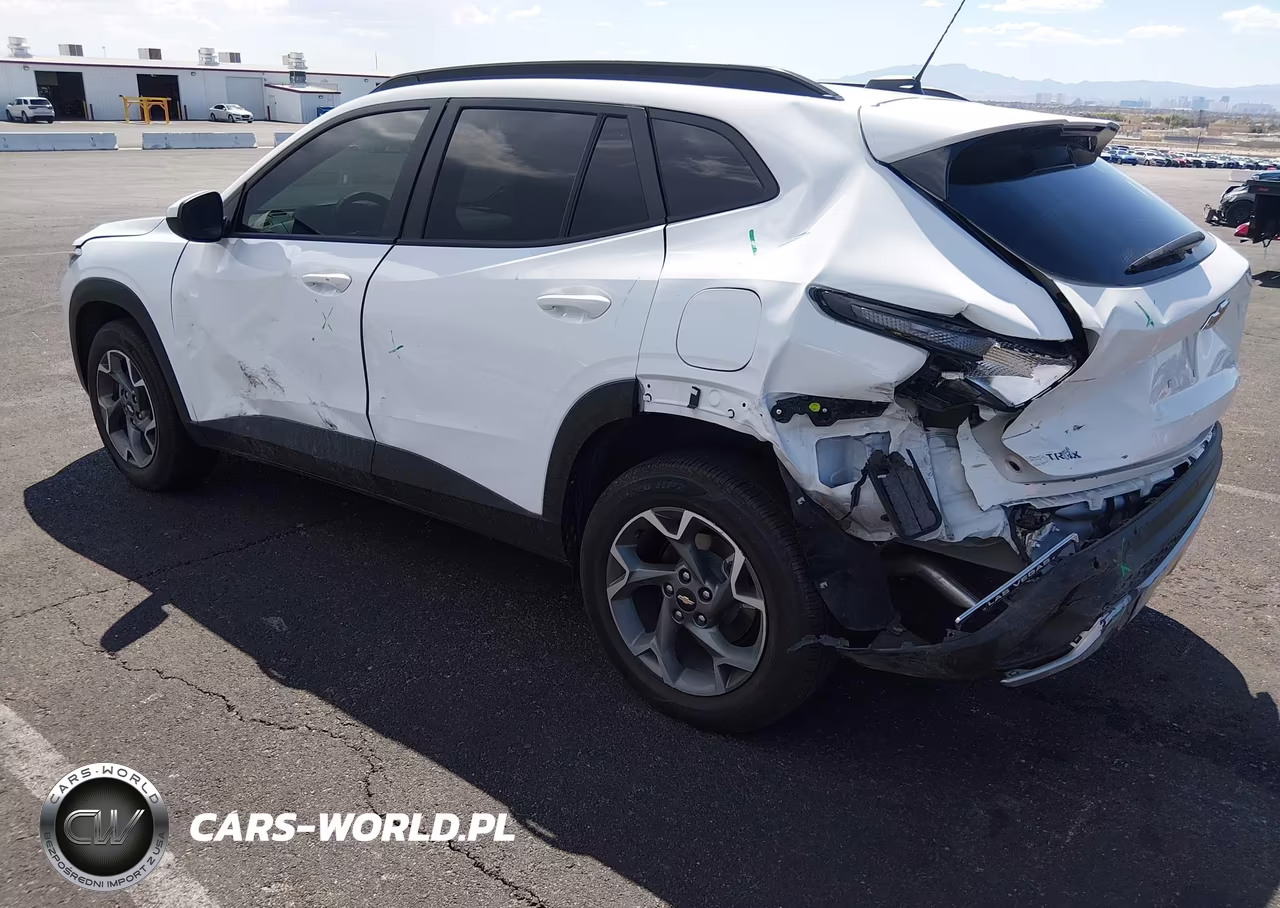 2025 Chevrolet Trax Fwd Lt VIN:KL77LHEP4SC327638 - 3