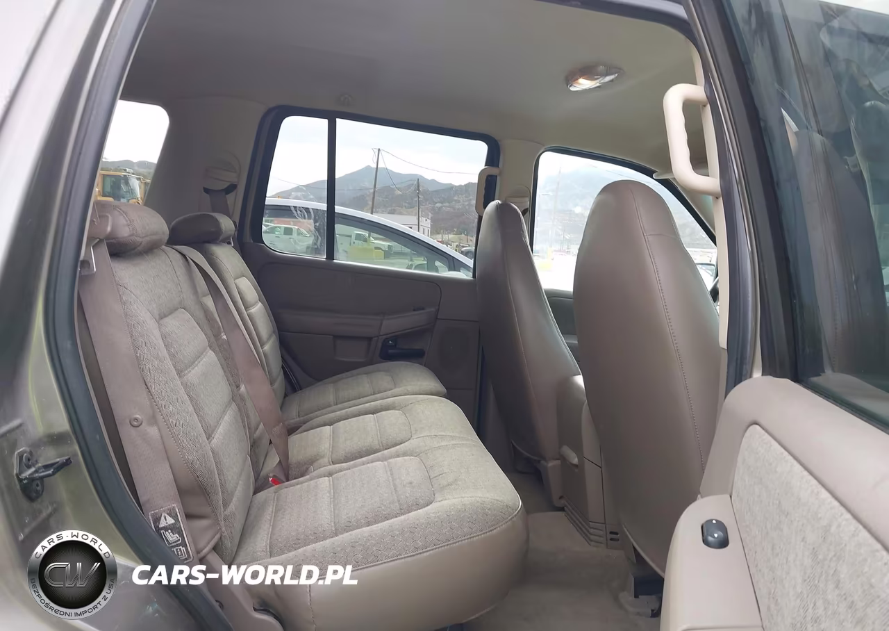 2002 Ford Explorer Xls VIN:1FMZU62E82ZB51394 - 8